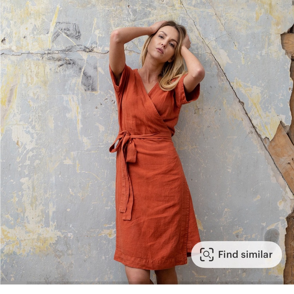 Menique 100% linen wrap dress